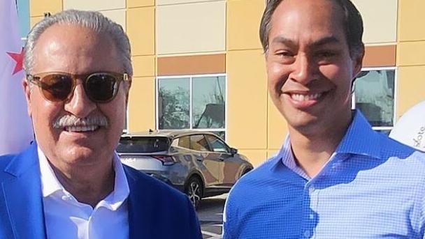 Julián Castro, Latino Community Foundation CEO, urges people to vote